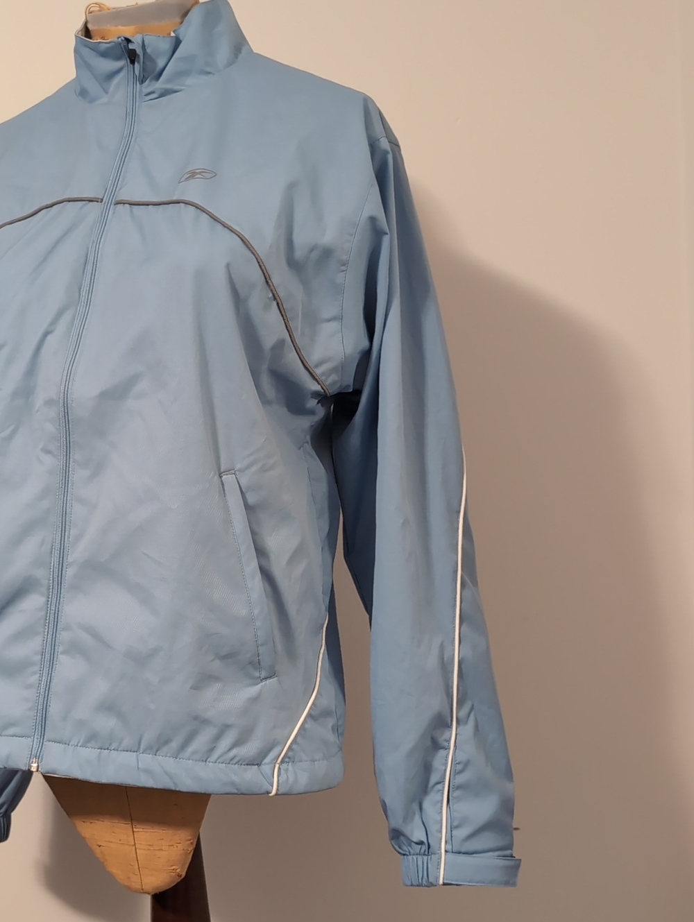 Vintage Reebok Track Jacket Size Medium - Picture 2 of 5